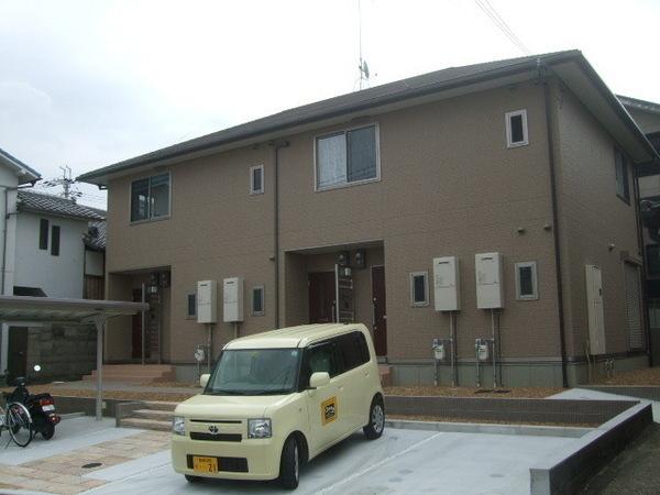 駐車場　敷地内駐車場！