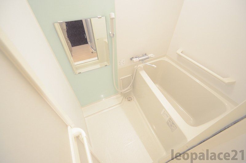 バス・シャワールーム　風呂