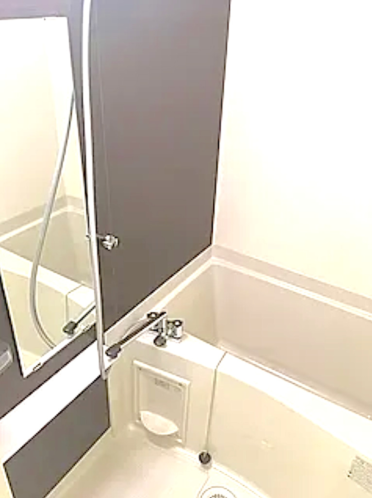 バス・シャワールーム　浴室