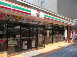 コンビニ　セブンイレブン 名古屋高岳北店（コンビニ）まで215m