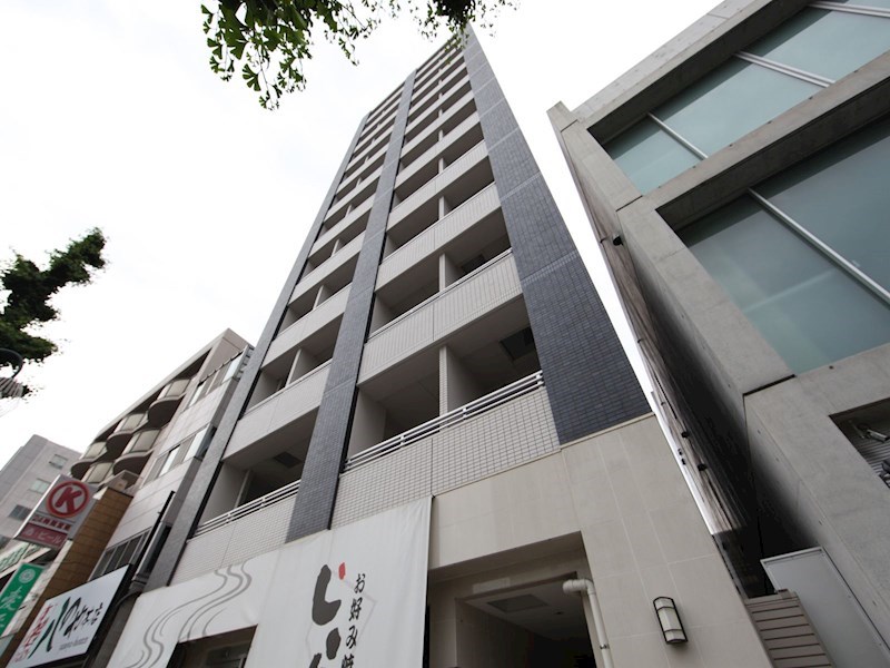 建物外観　外観　オートロック付　防犯カメラ