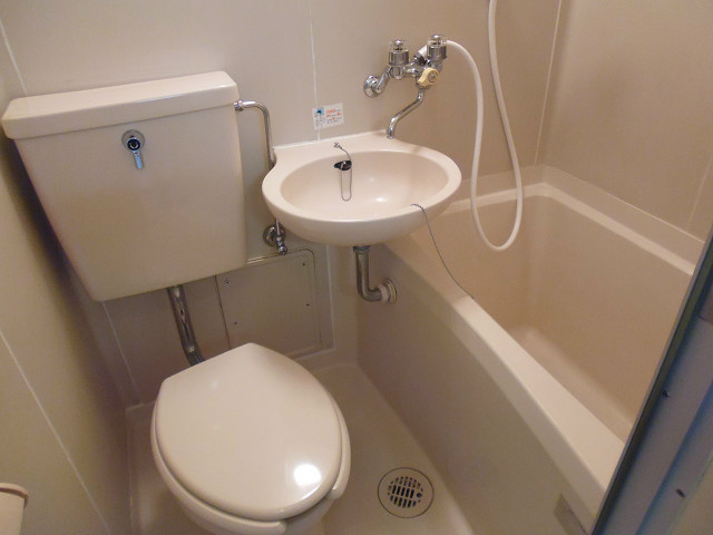 バス・シャワールーム