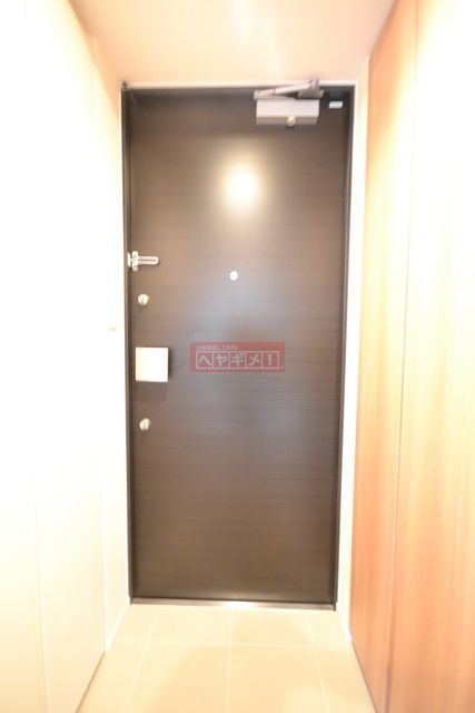 玄関　※類似部屋参照