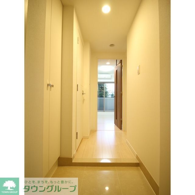 玄関　お部屋探しはタウンハウジングへ♪
