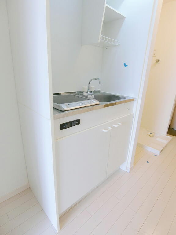 キッチン　同間取り別部屋の写真です