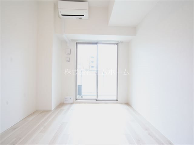 その他部屋・スペース　洋室7.5帖　エアコン付　バルコニーに面しています