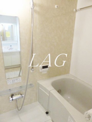 バス・シャワールーム　お風呂です。