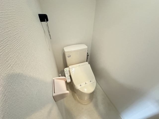 トイレ　別部屋参考写真です