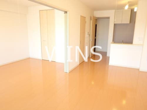 居室・リビング　※別部屋参考写真です。