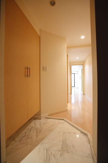 玄関　玄関※別部屋参考写真