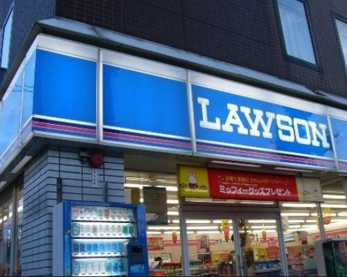 コンビニ　ローソン（コンビニ）まで97m