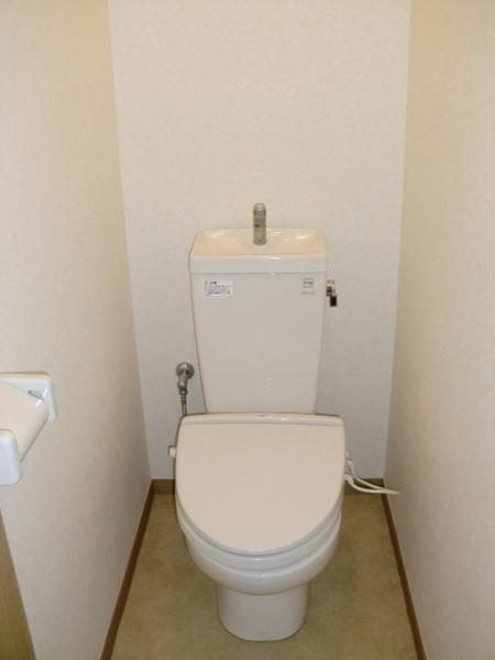 トイレ　■暖房便座