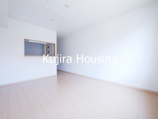 居室・リビング　★ＬＤＫ１１．８帖★