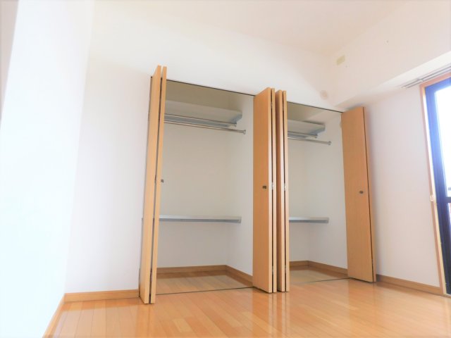 収納　同じ間取りの別の部屋写真です
