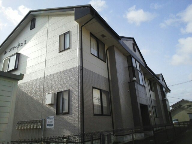 建物外観　外観は落ち着いています