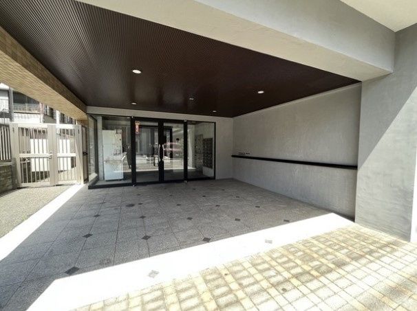 エントランス　☆きれいなエントランス☆