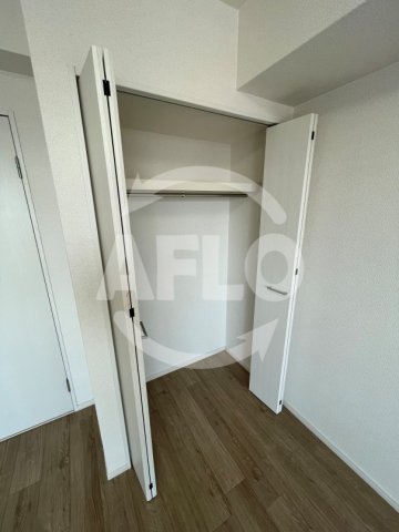 収納　フォレスタ長居　クロゼット