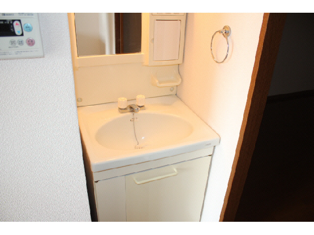 洗面設備　102