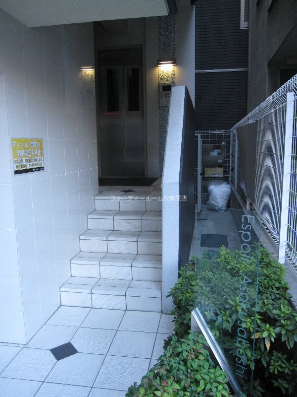 エントランス　★《見学予約受付中》契約金がクレジット決済可能です★
