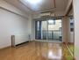 居室・リビング　広くてキレイなお部屋が広がっていて、充実した生活が送れそう。