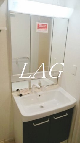 洗面設備　洗面台です。