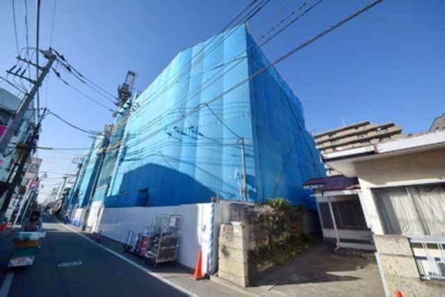 建物外観　建築中