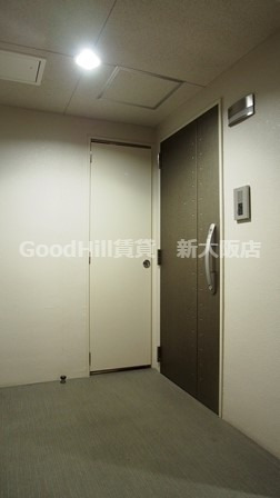 玄関　インザグレイス東三国