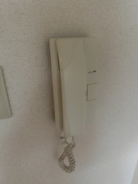 セキュリティ　来訪者もこちらで確認できますね、。