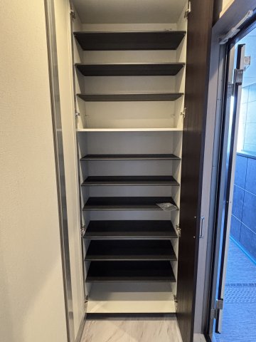 収納　301号室写真