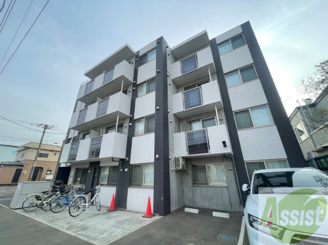 建物外観　札幌市北区北１９条西「ジュリア１９７」