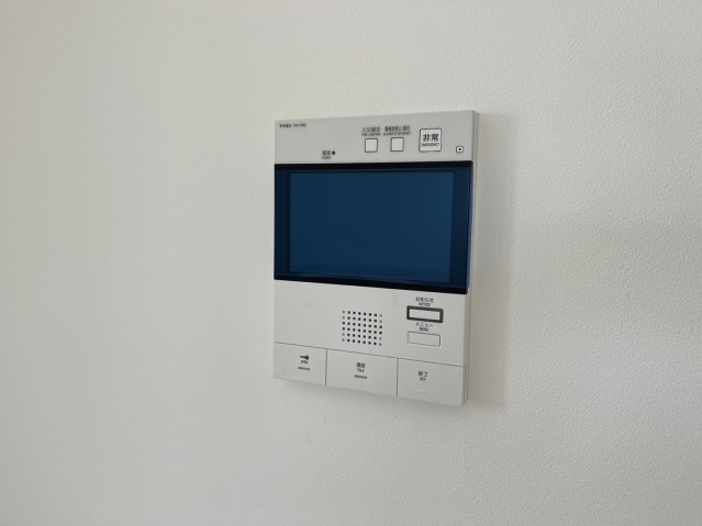 セキュリティ　お部屋から確認できるモニター付きドアホン♪