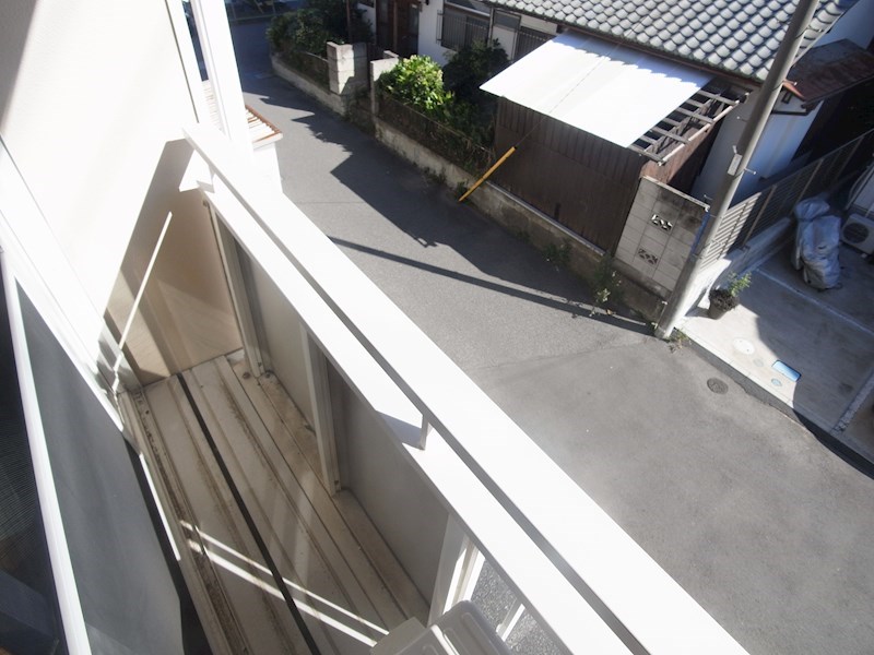 バルコニー　同物件・別部屋写真