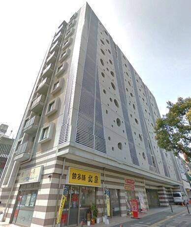 建物外観　オートロック完備