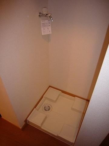 その他設備　洗濯機置場
