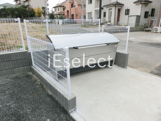 その他　ダストボックスです。