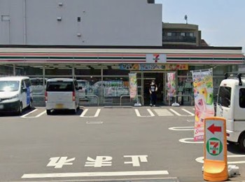 コンビニ　セブンイレブン 武蔵境駅南店（コンビニ）まで147m