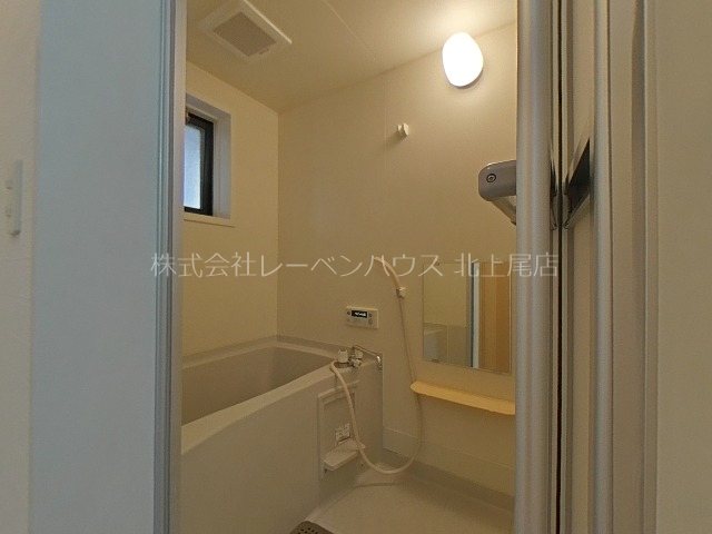 バス・シャワールーム　お部屋探しはレーベンハウス北上尾店まで！
