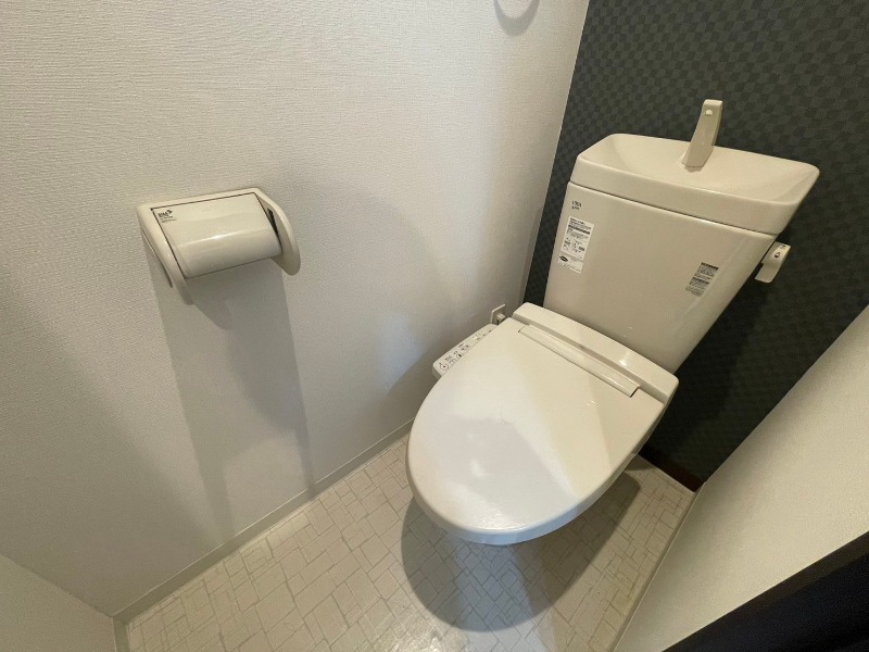 トイレ　トイレです。ウォシュレット付を探している方、おすすめです。