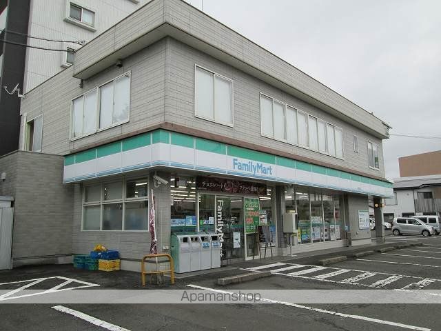 コンビニ　ファミリーマート昭和町店（コンビニ）まで450m