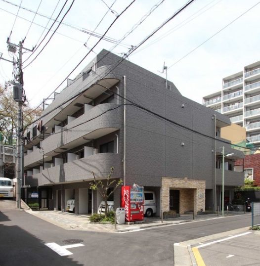 建物外観　★駅徒歩6分のマンション★