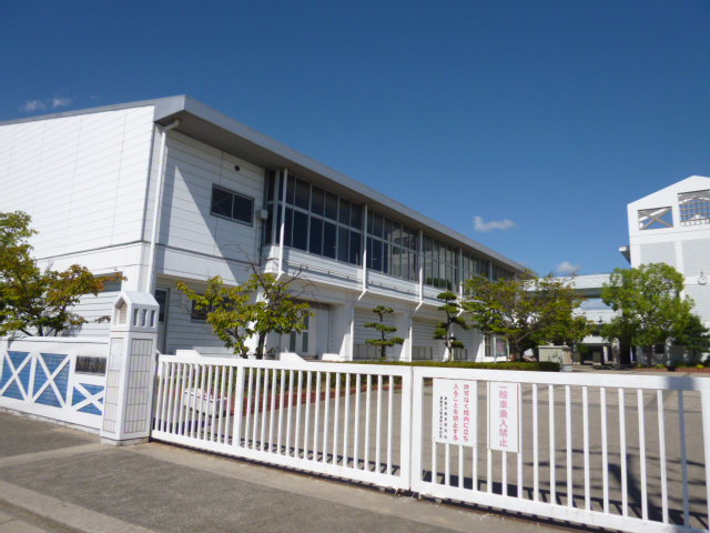小学校　琴浦南小学校（小学校）まで1189m