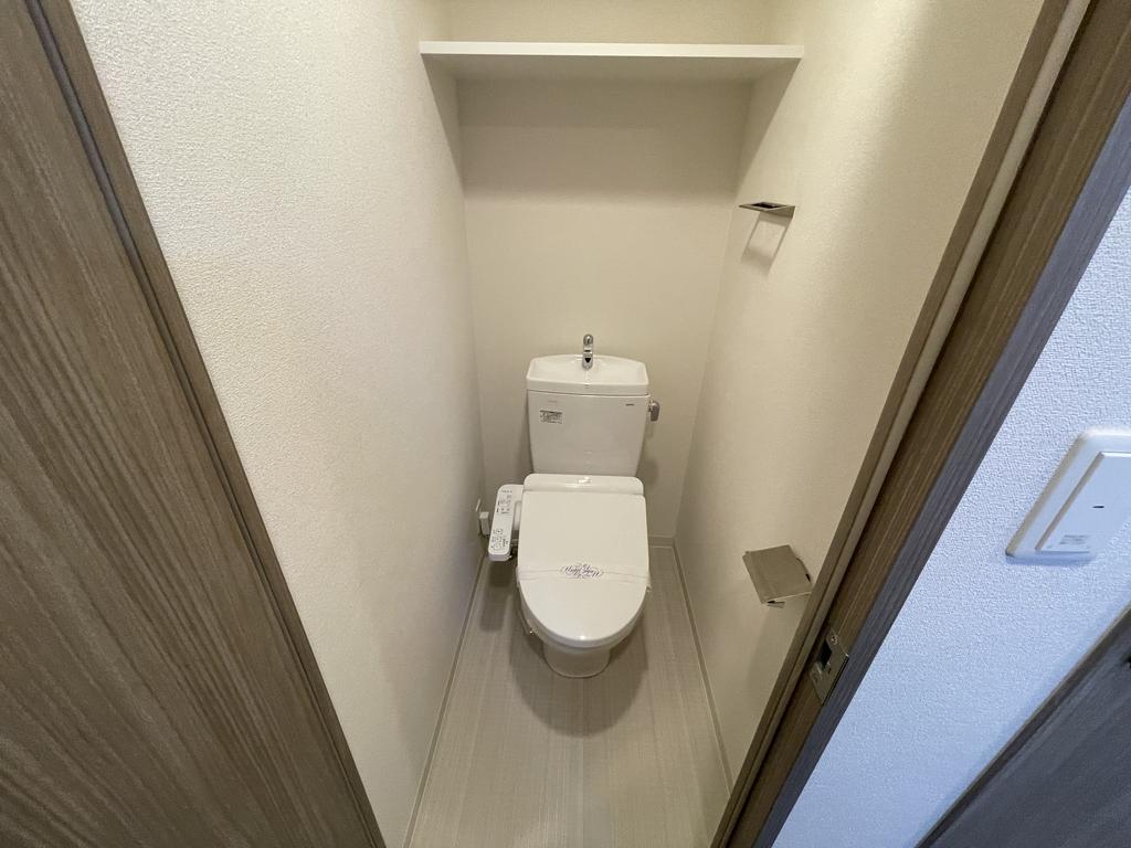 ＪＲ大阪環状線 寺田町駅 徒歩2分 12階建 築6年のトイレ写真
