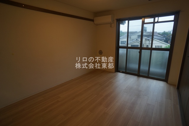グレースキャッスルの居間写真
