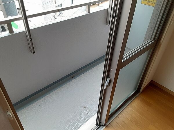 バルコニー　（別タイプ参考写真）バレンティア赤羽　北区赤羽１