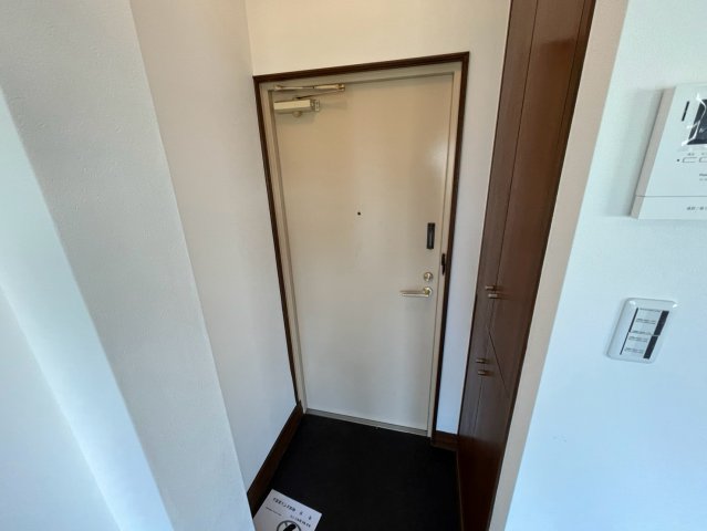 ドリームコート甲東園の玄関写真