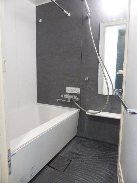 バス・シャワールーム　バス※別部屋参考写真