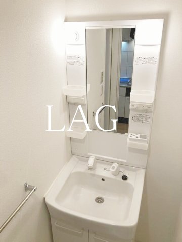 洗面設備　洗面台です。