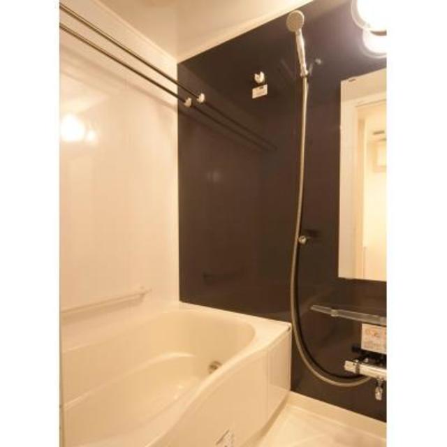 バス・シャワールーム　※写真は同タイプ住戸です。