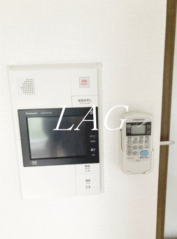 セキュリティ　モニター付きインターホンです。