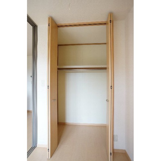 収納　※同仕様、別の部屋の写真です